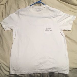 Vineyard Vines T shirt